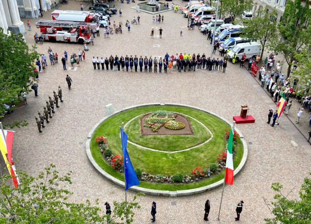 Festa della Repubblica in Piazza Duomo a Bressanone